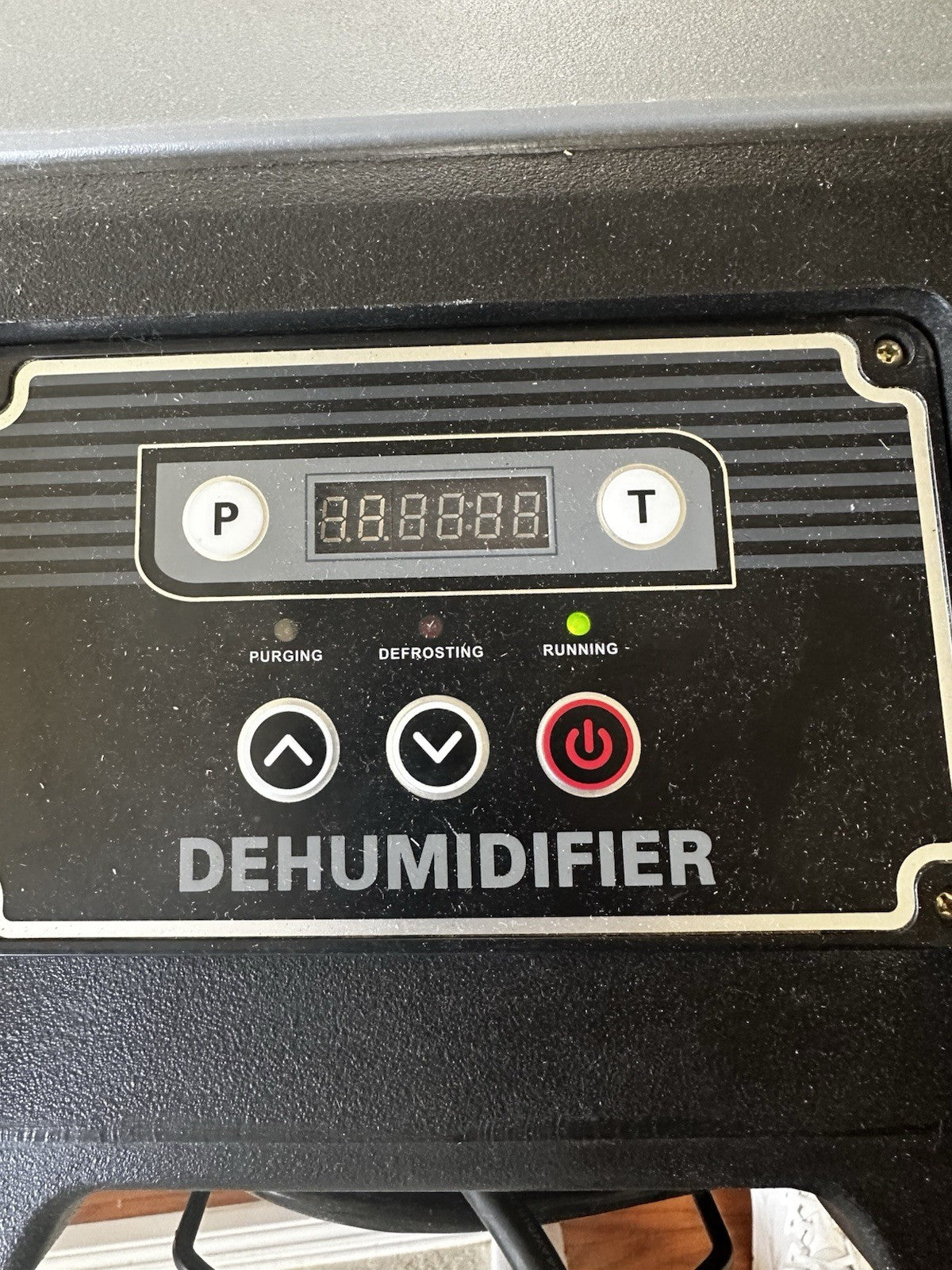 Diamond Products 200 Pint Commercial Dehumidifier
