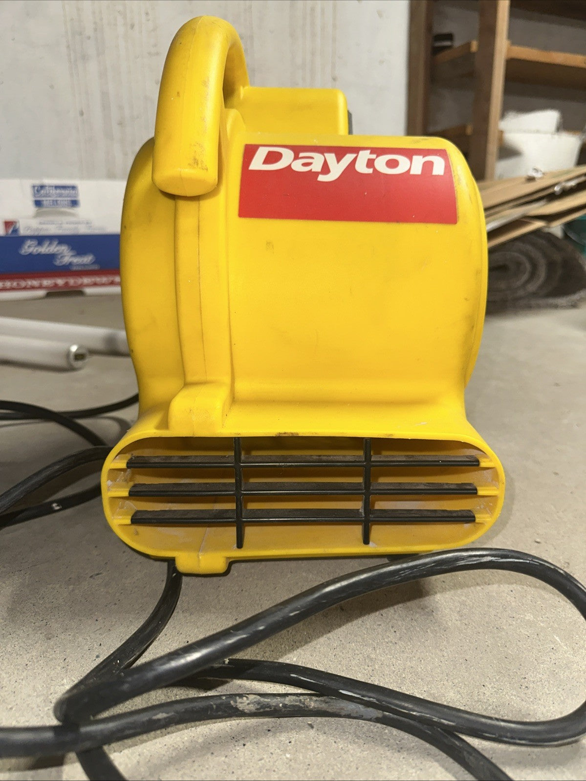DAYTON Portable Blower/Dryer: 500 cfm, Multi-Directional, 3 Speeds, 1/4 Hp, 120V