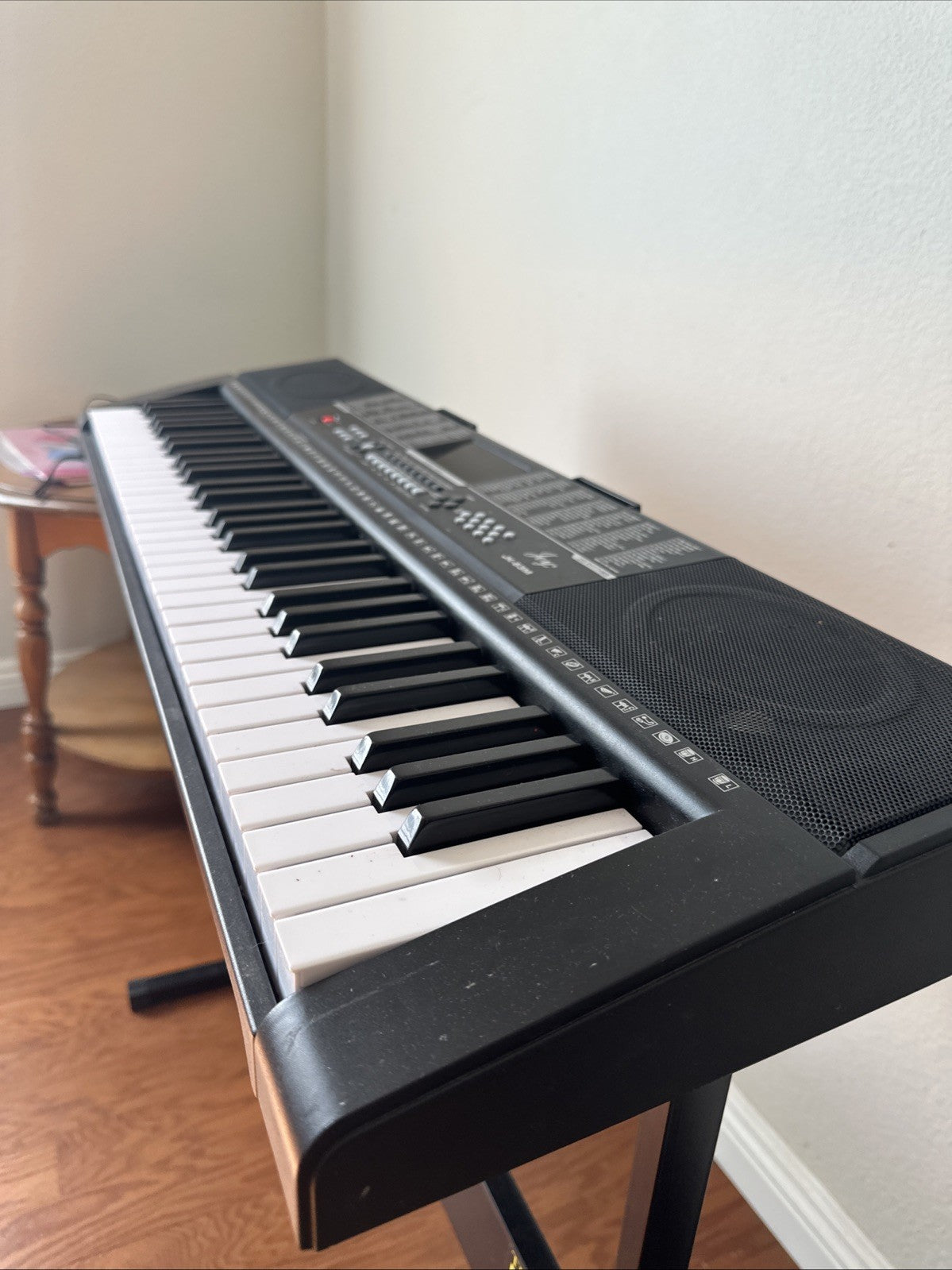 Joy JK-63M 61key Standard Keys Keyboard with stand.